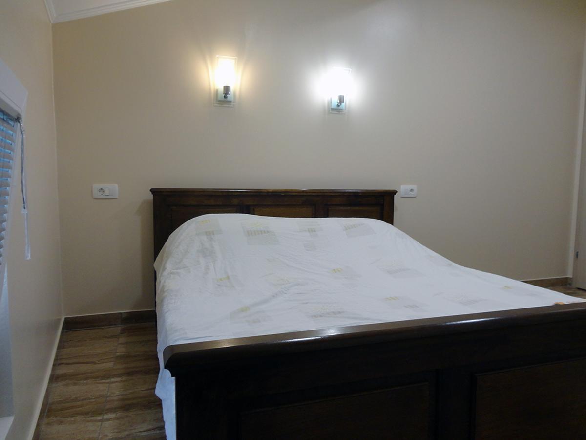 Bed and Breakfast Prenociste "Magnus" Славонски-Брод Экстерьер фото